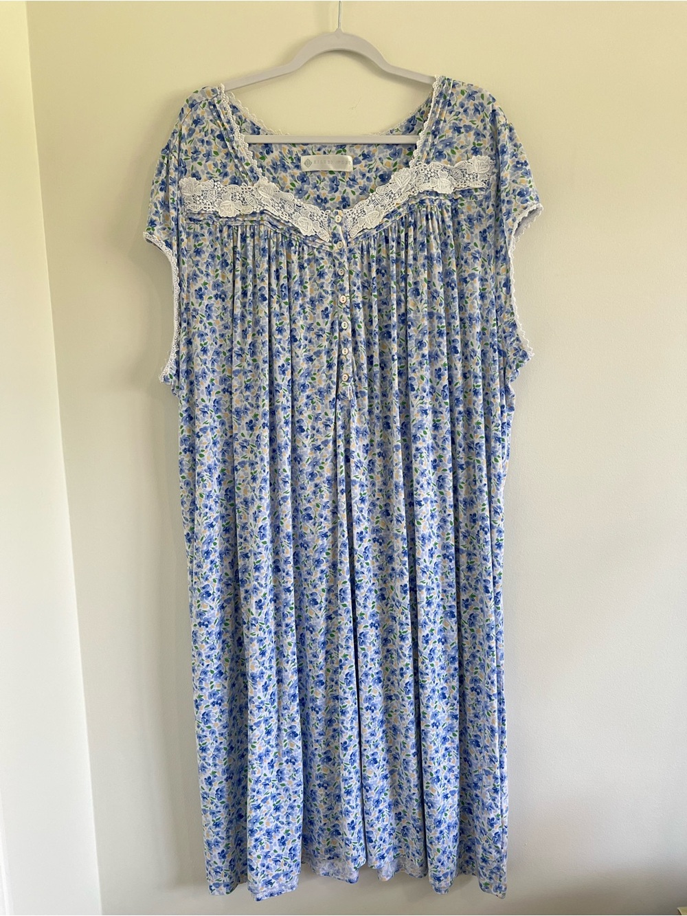 Eileen West Blue and White Floral Lace-Trim Nightgown